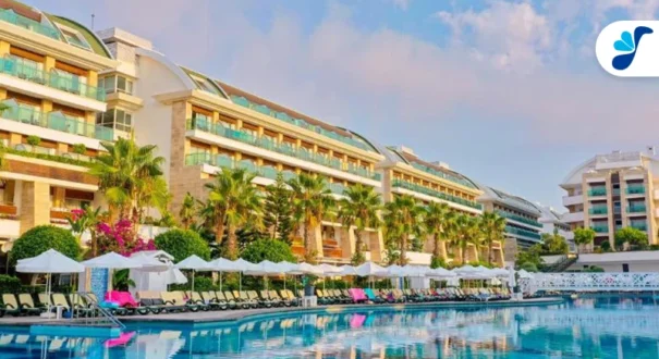 HOTEL CRYSTAL WATER WORLD با آژانس بهاران تصویر شاخص