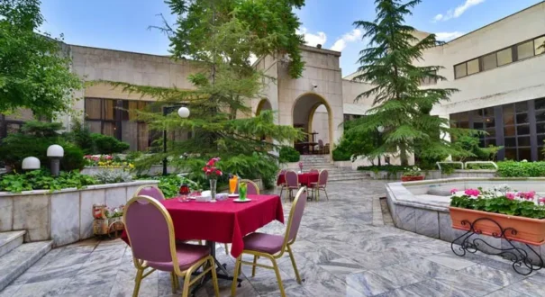 هتل پردیسان با آژانس بهاران تصویر شاخص ۲